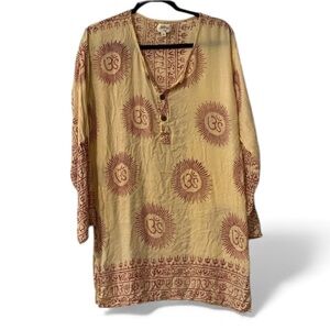 LAKHAYS tunic Top